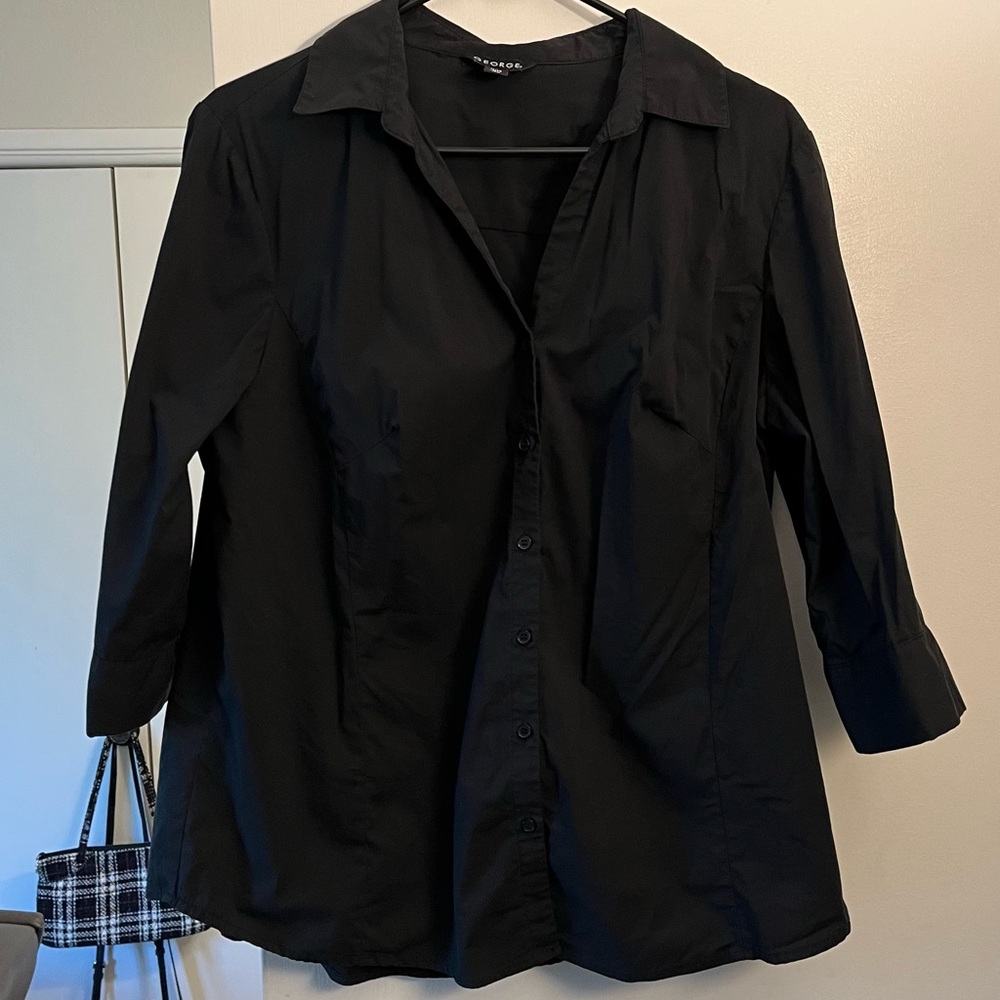 Women’s George button down 3/4 sleeve office top in size 1x/16w